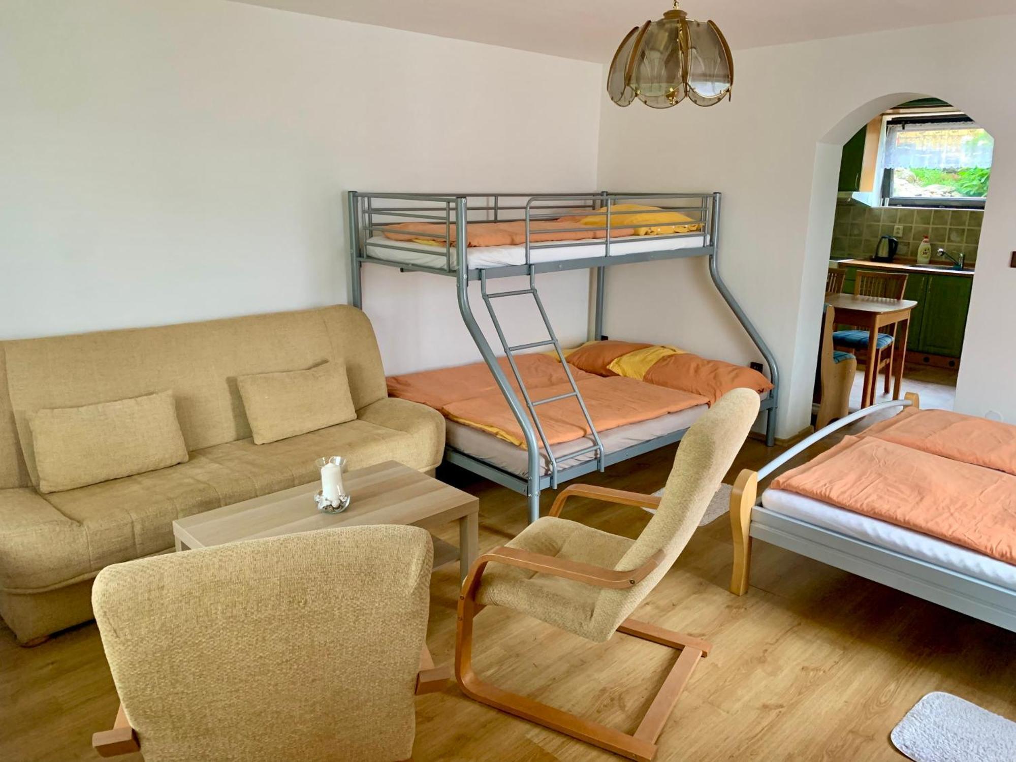 Radvanice  Apartman Daniela מראה חיצוני תמונה